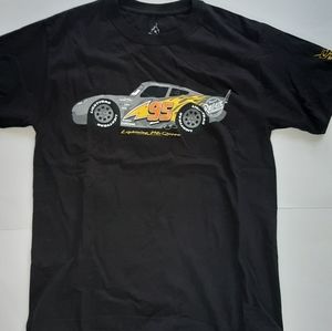 Mens Medium Disney Cars Land Lightning McQueen Tee